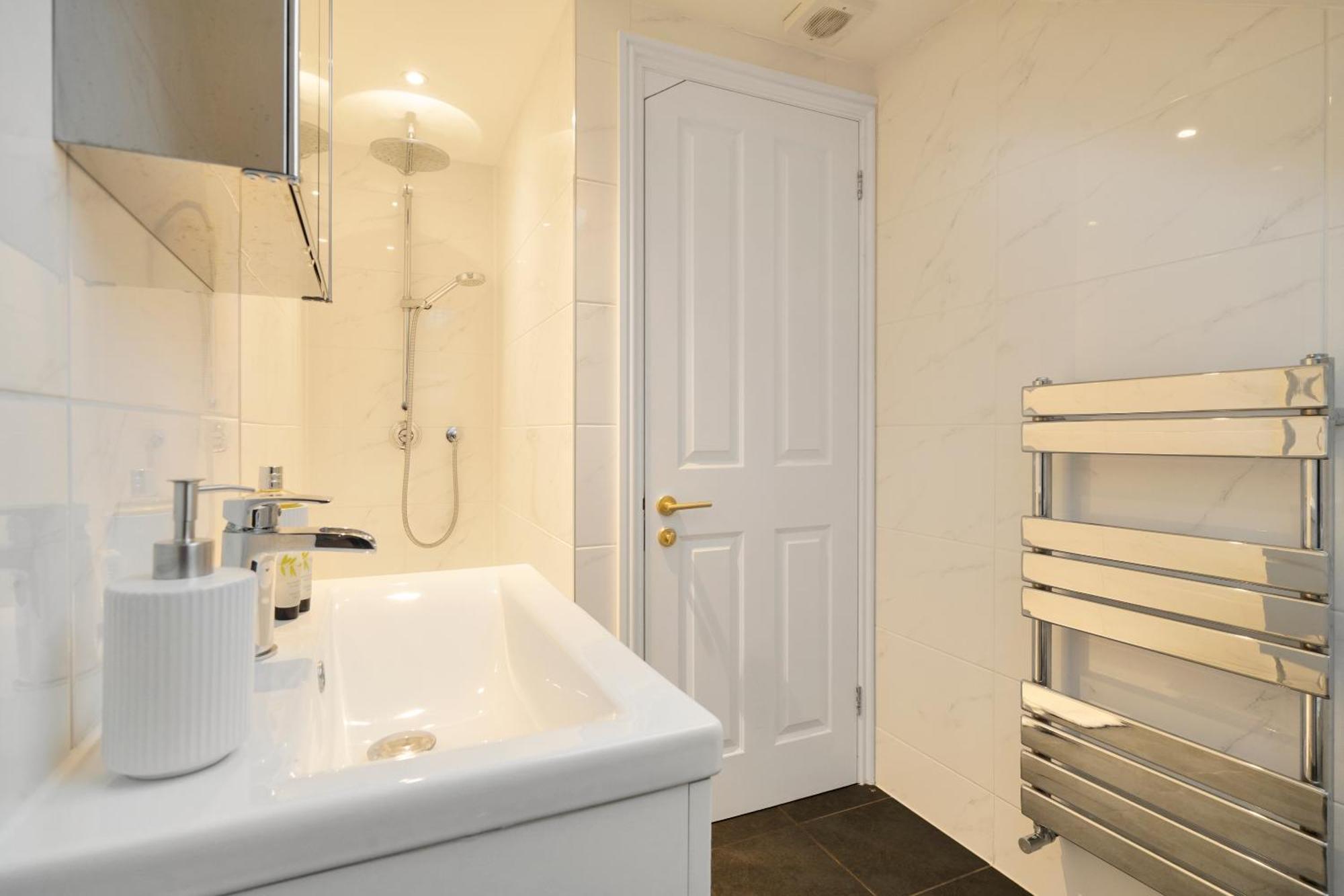 Luxury - Apartment In Battersea Park & Power Station لندن المظهر الخارجي الصورة